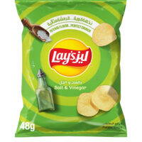  رقائق بطاطس بالملح والخل من ليز بوزن 48 جرام.