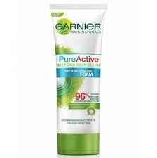 رغوة تنظيف البشرة GARNIER بخلاصة شاي الماتشا مضاد للاكسدة+حمض الساليسيليك 100ml